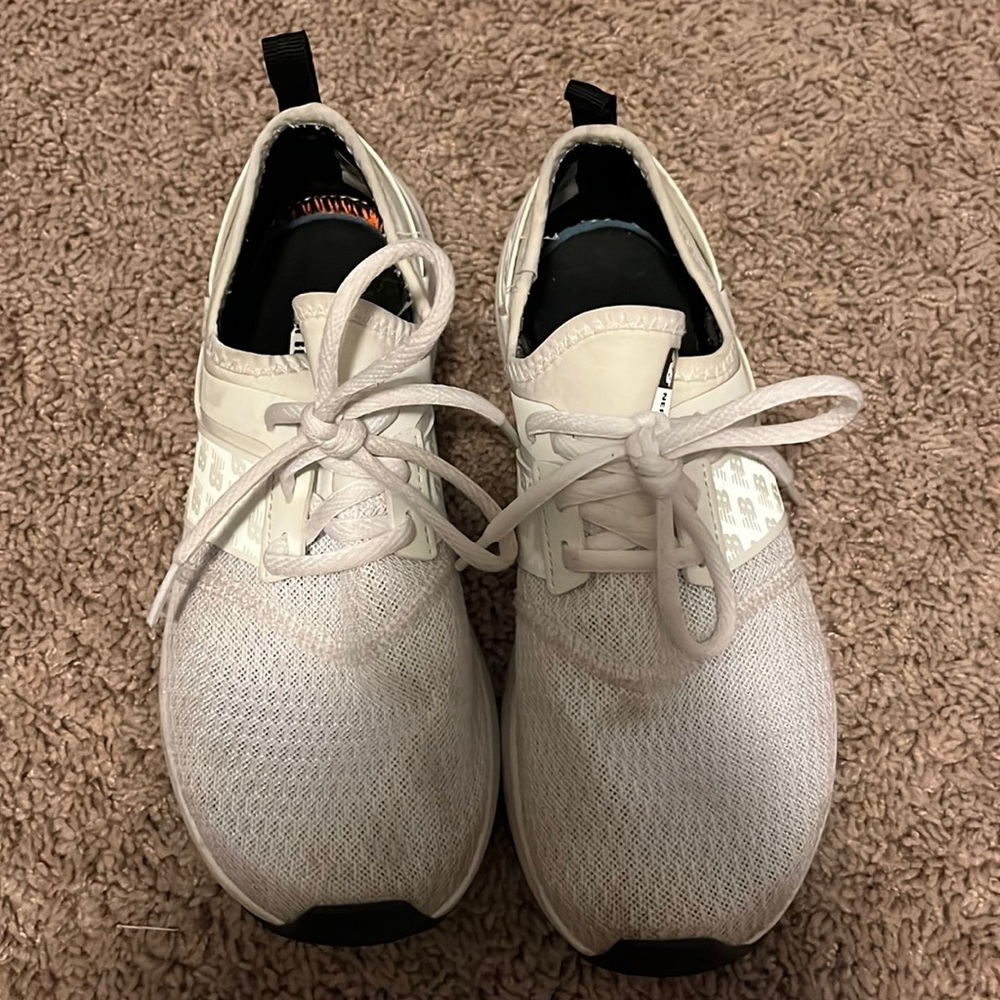 New Balance Women’s Sneakers. Size 7.5. BARELY WORN!!!